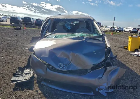 2014 Toyota Sienna Le from USA, damaged, VIN 5TDKK3DC5ES497429